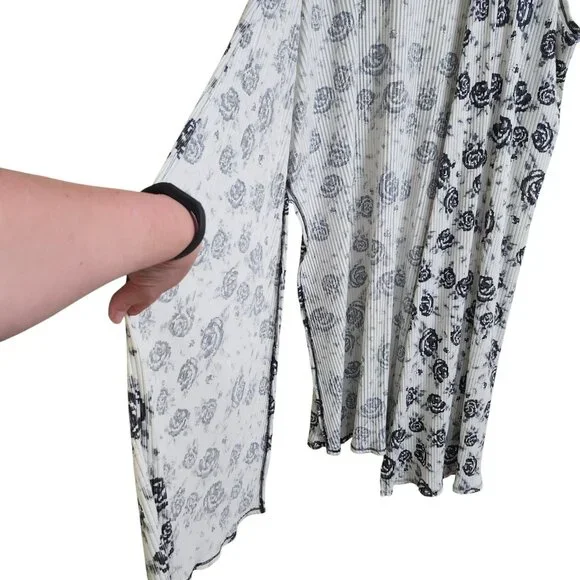LuLaRoe Plus Size 3X Joy Open Long Longline Vest Cardigan Rose Print Black White - Picture 8 of 12